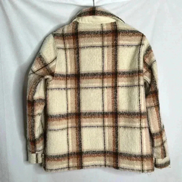Hollister Plaid  jacket size small (oversized) - Picture 5 of 5